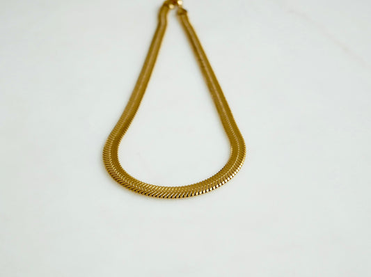 The Theresa Necklace