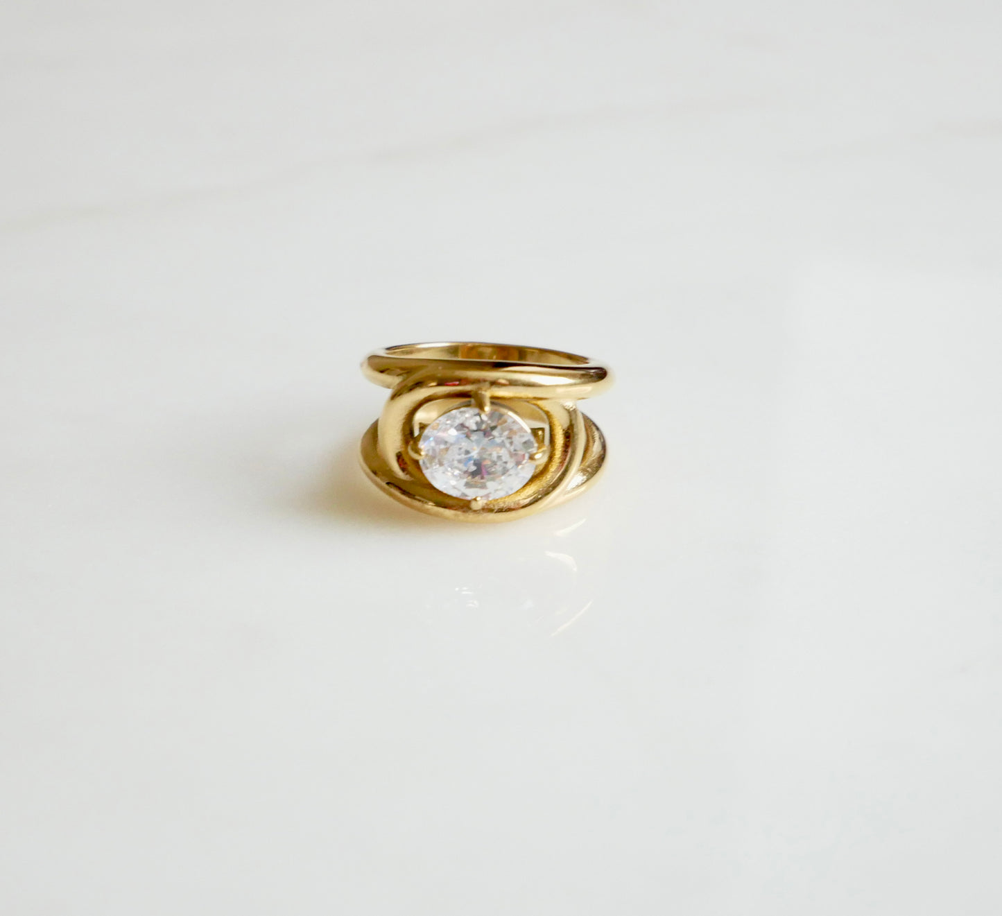 The Stella Ring
