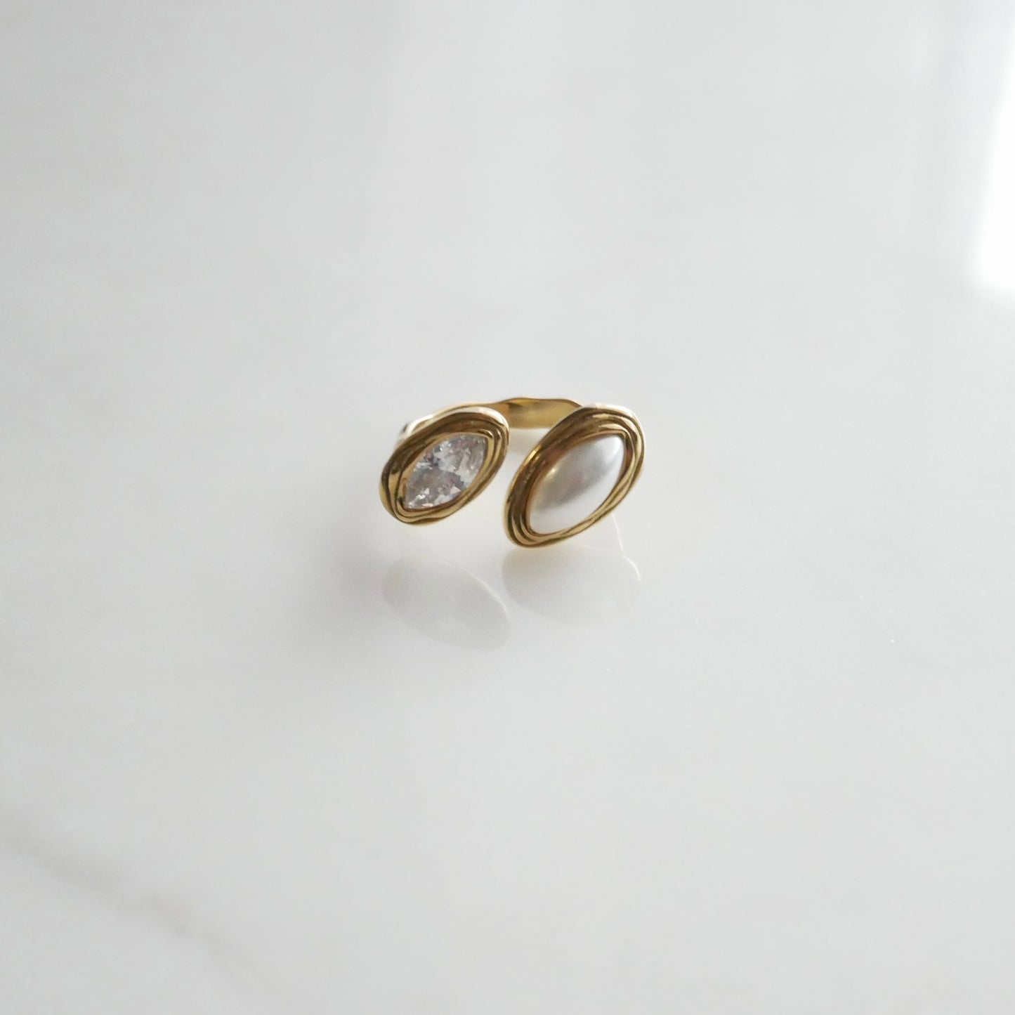 The Luxe Perla Ring