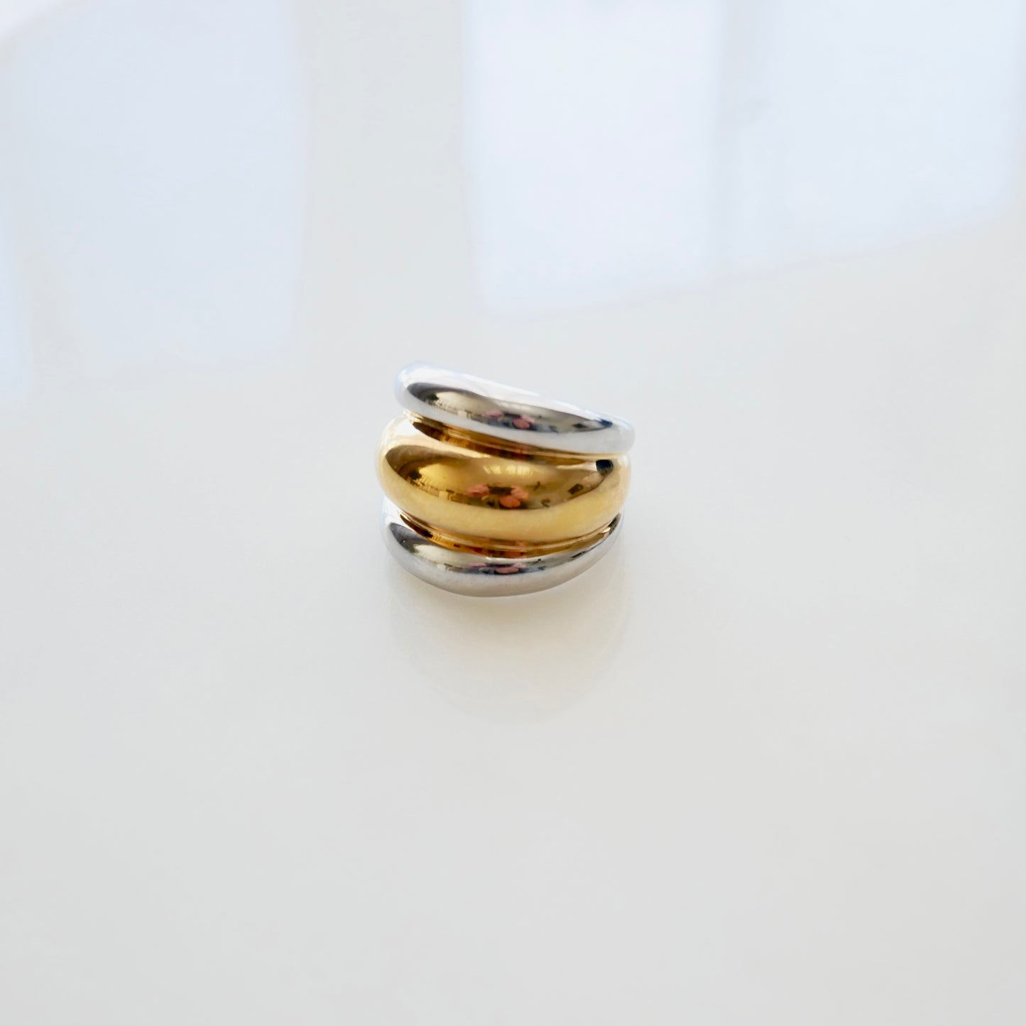 The Ariana Ring