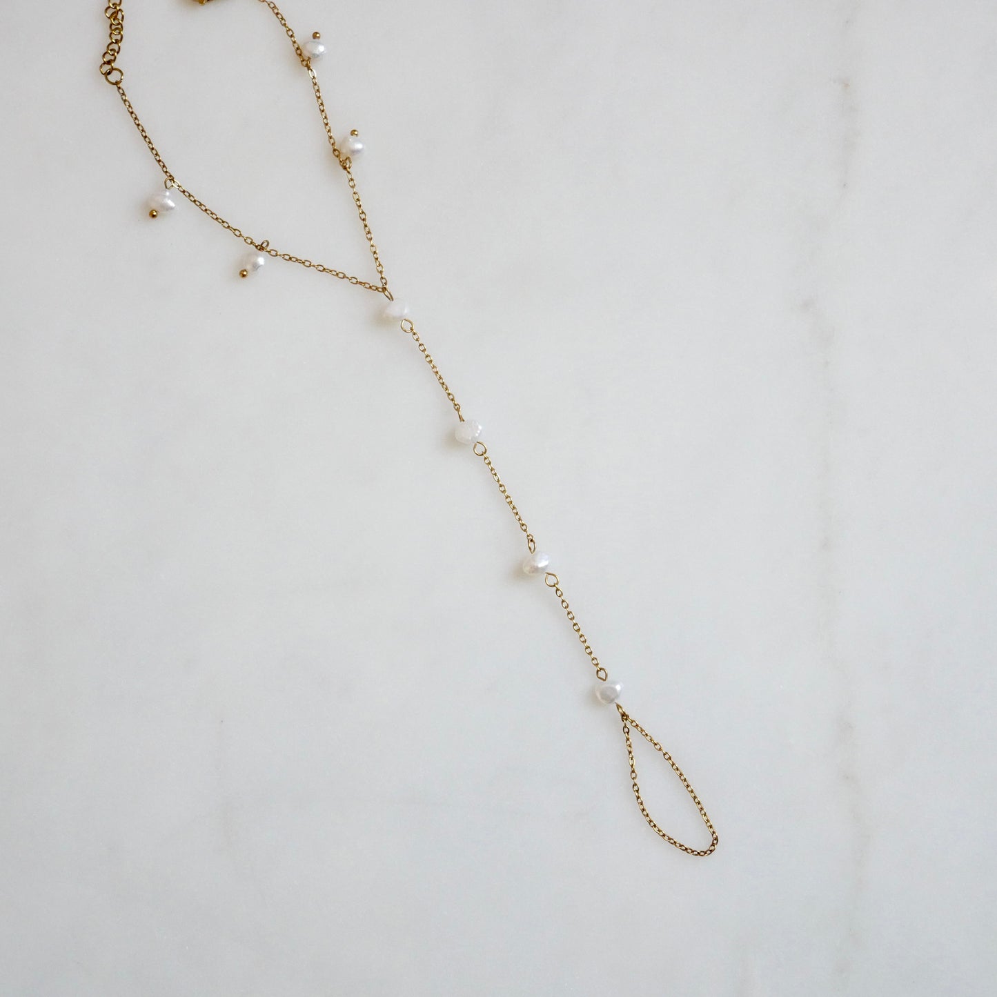 The Perla Hand Chain Bracelet