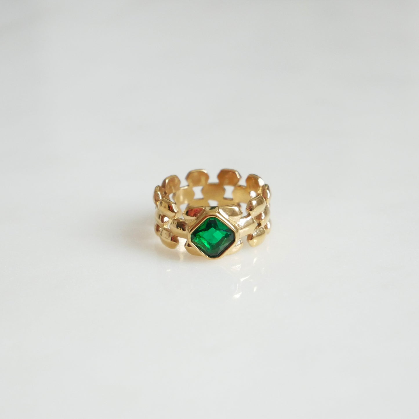 The Regina Ring