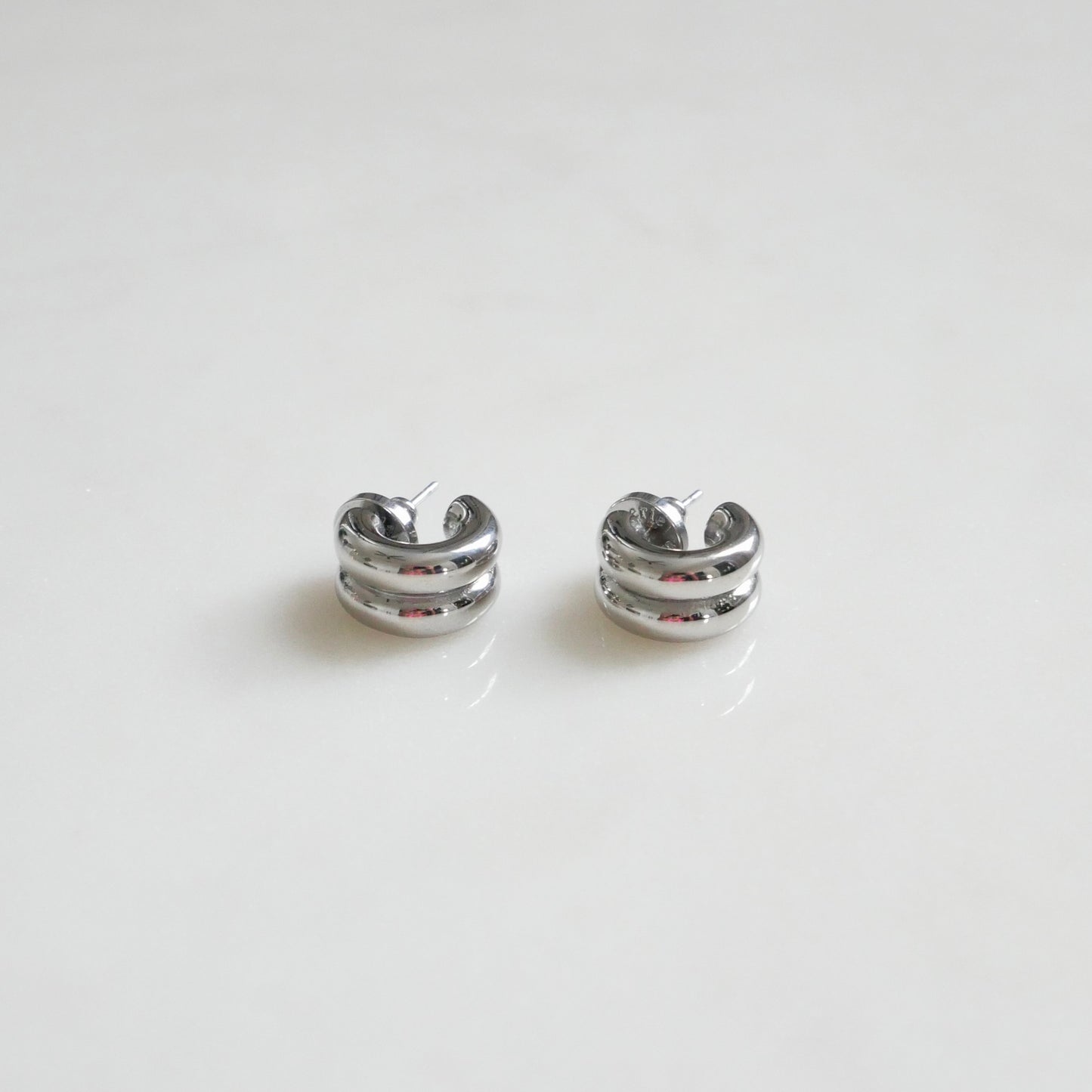 The Ari Earrings